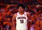 太铁了!亚利桑那热门秀科阿·皮特18投6中 拿到16分11板1断1帽