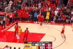 湖人12秒追6分!GOAT!詹姆斯关键时刻抢断 随后三分重炮轰进追平